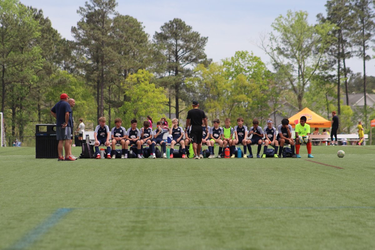 cloverelitefc's tweet photo. The 2012 Boys beat Fox Soccer Academy 2013 B Orange 3-1. They played strong the entire game to secure their win. Way to go, boys!! 🍀⚽️ https://t.co/wGkF4AR48w