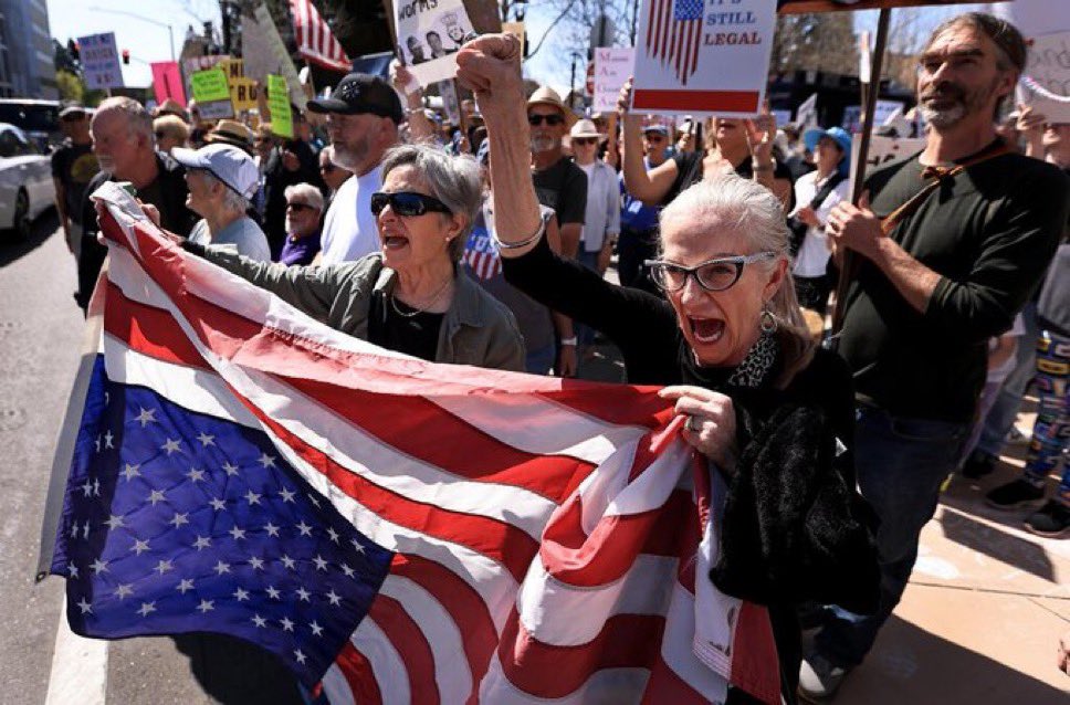 Kari Lake tweet media