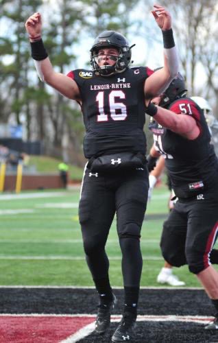 Kyle Richard Clark (@kyleclark_16) on Twitter photo Thank you <a href="/CoachSDeMeo/">Steve DeMeo</a> for taking the time to personally invite me to this summer’s <a href="/LRBearsFootball/">Lenoir-Rhyne Football</a> QB football camp.
#GOBEARS 🧱🐻🧱 #BetweenTheBricks Thank you <a href="/CoachSDeMeo/">Steve DeMeo</a> for taking the time to personally invite me to this summer’s <a href="/LRBearsFootball/">Lenoir-Rhyne Football</a> QB football camp.
#GOBEARS 🧱🐻🧱 #BetweenTheBricks