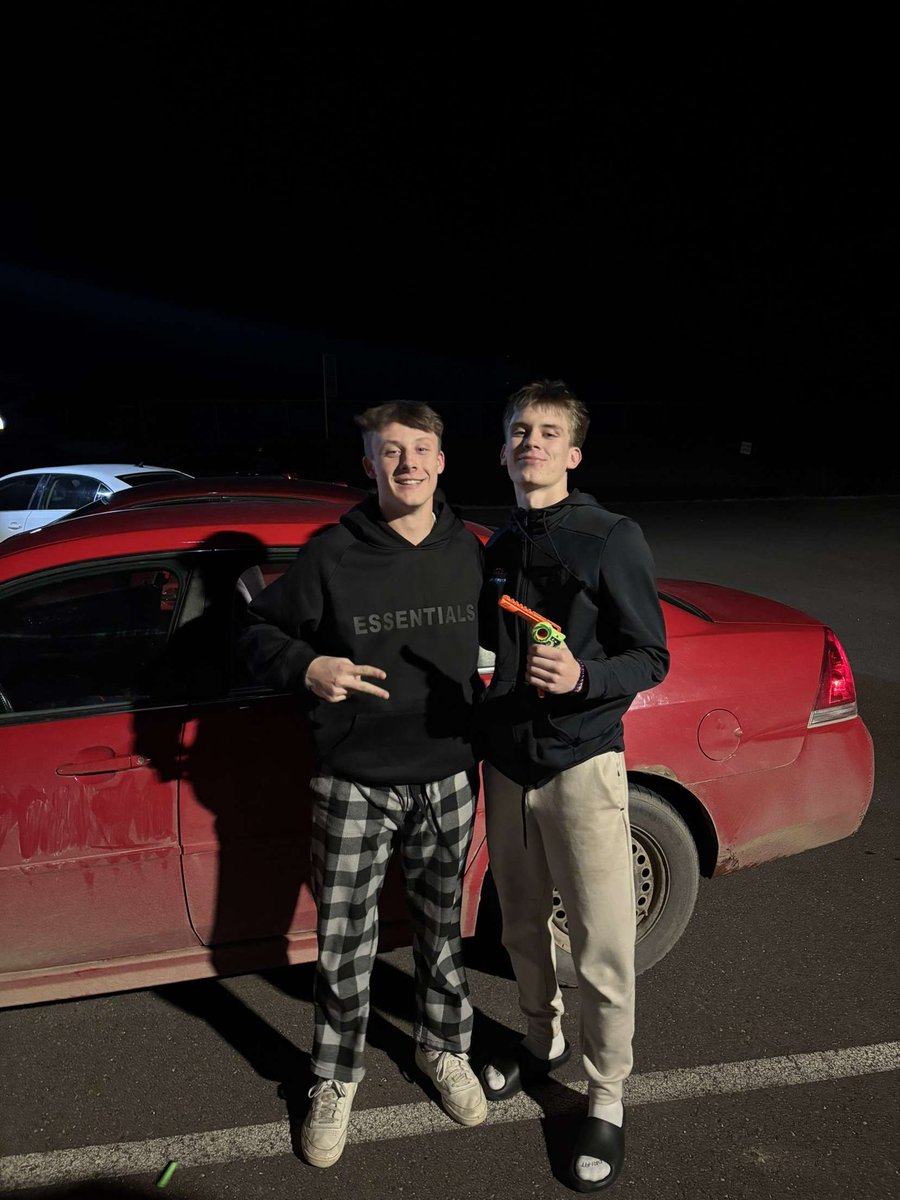 Brody caught lacking by Jack #getback #lockurdoor #brodildo <a href="/CecNerf/">CECNerf</a>