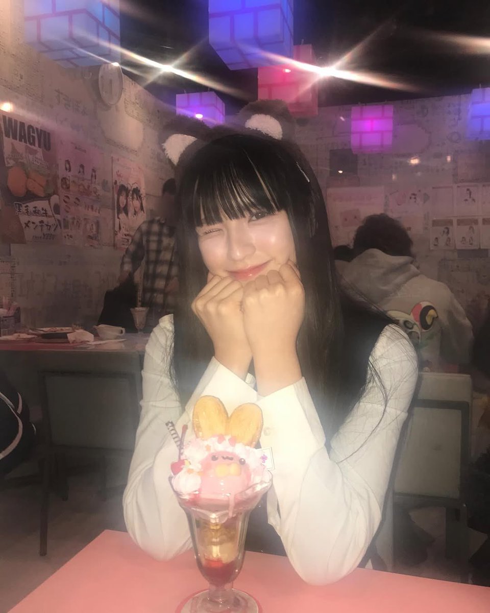 1998_o12o's tweet photo. 葉月芹菜だ(ᐡ•̥×•̥ᐡ)！！！
ええんめちゃめちゃかわいい嬉しい大好き🐈‍⬛🐕🎀🖤♥️ https://t.co/x7RypmzFYC