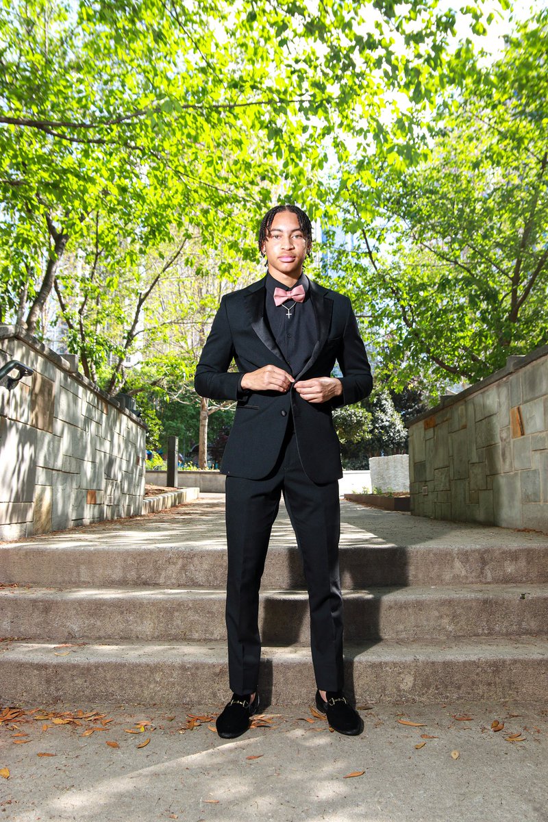 JFlare (@_iamjflare_) on Twitter photo <a href="/Tr3yFloyd/">Trey Floyd</a> - Junior Prom 2025
Clean up extremely well for a night out with his peers to celebrate excellence. More to come. #DBCoverage #Man2Man <a href="/Tr3yFloyd/">Trey Floyd</a> - Junior Prom 2025
Clean up extremely well for a night out with his peers to celebrate excellence. More to come. #DBCoverage #Man2Man