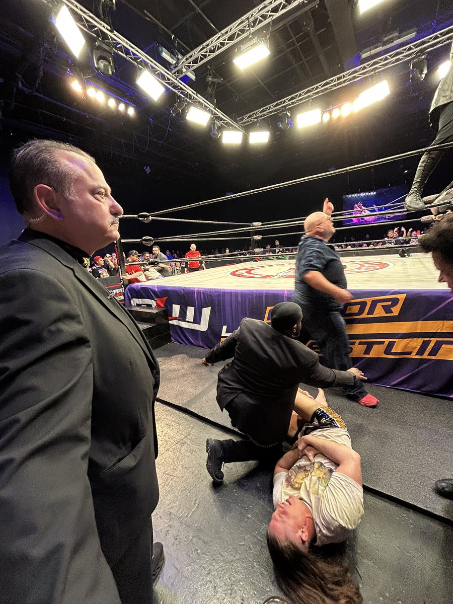 astralpuke's tweet photo. As a longtime ECW fan, I loved seeing and studying Atlas Security presiding over things last night, including helping check-in smoothly. #MLWRiot https://t.co/gf198nK5nh