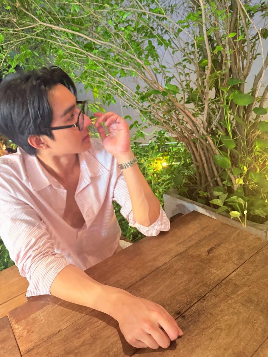 The Earth Official Fanclub (@earthofficialfc) on Twitter photo โพแฟนต๋ามากค่ะ
Thread IG : theearthe
Earth Pirapat
<a href="/Earth_Pirapat/">Earth Pirapat 🌏</a> #EarthPirapat #ชาวโลก โพแฟนต๋ามากค่ะ
Thread IG : theearthe
Earth Pirapat
<a href="/Earth_Pirapat/">Earth Pirapat 🌏</a> #EarthPirapat #ชาวโลก