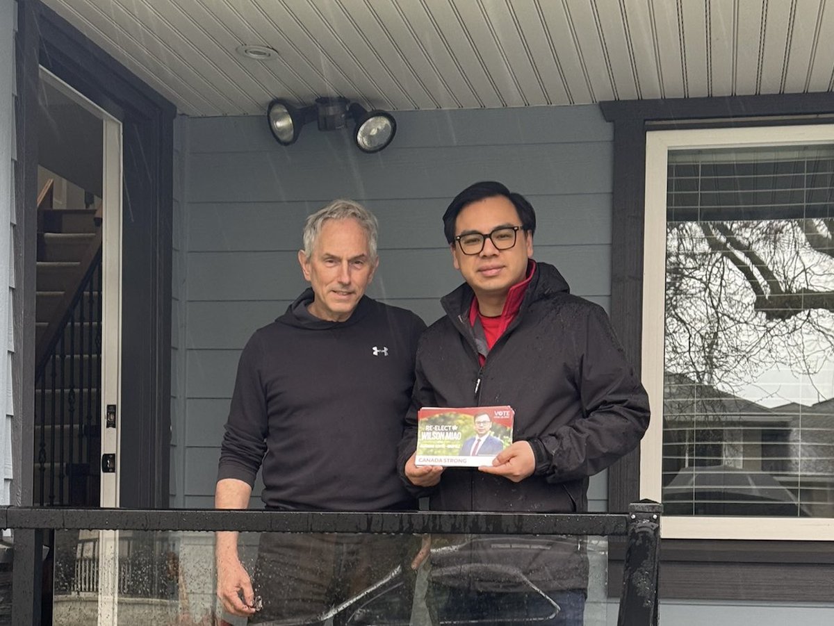 WilsonMiaoRCM's tweet image. Rain or shine, Team Miao is knocking doors in the neighbourhoods. Your support matters—join the effort by filling out the form at wilsonmiao.liberal.ca/volunteer/

Canada Strong. 🍁

#WilsonMiao #RichmondCentreMarpole #Elxn45 #CanadaStrong