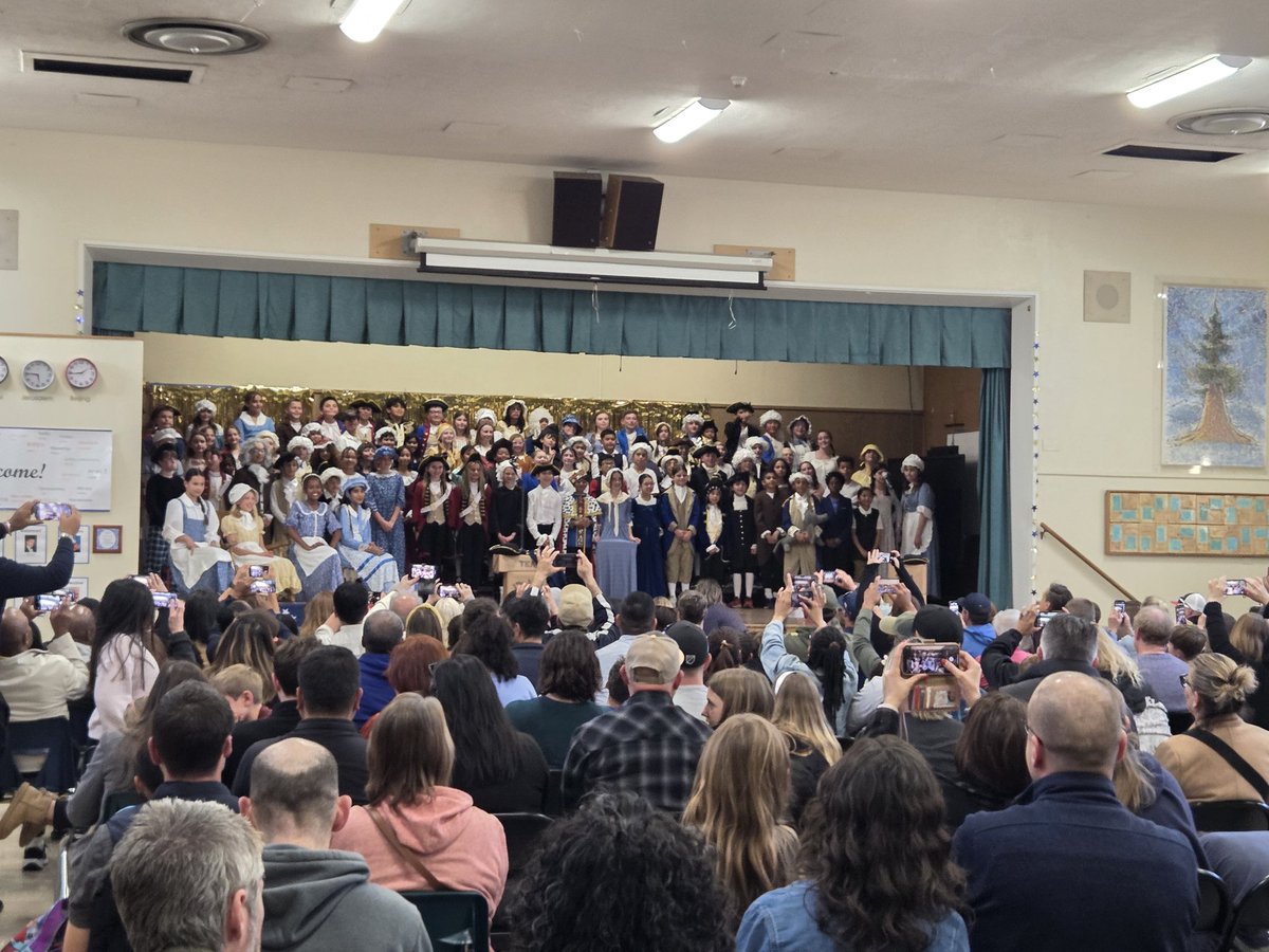 Mona Ricard (@ricard_mona) on Twitter photo It was a full house for the Fifth Grade Revolution Musical last Thursday night. The #FifthGradeTeam did an amazing job supporting our students to shine! <a href="/SequoiaEL/">Sequoia Elementary</a> <a href="/MtDiabloUSD/">MDUSD</a> <a href="/mdusdvapa/">MDUSD VAPA</a> It was a full house for the Fifth Grade Revolution Musical last Thursday night. The #FifthGradeTeam did an amazing job supporting our students to shine! <a href="/SequoiaEL/">Sequoia Elementary</a> <a href="/MtDiabloUSD/">MDUSD</a> <a href="/mdusdvapa/">MDUSD VAPA</a>