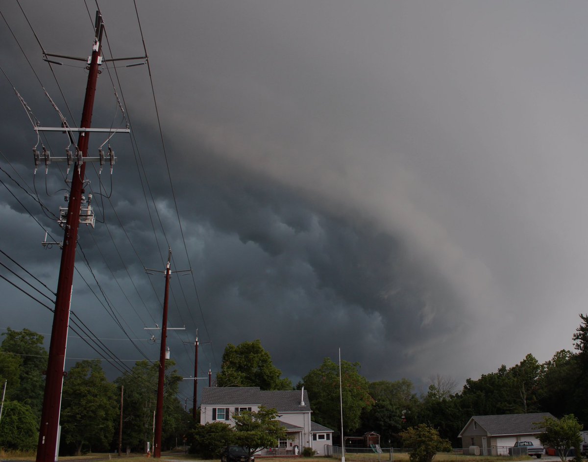 StormChaseTeam's tweet image. Happy Sunday! Today’s #StormySunday pic was taken by Frank Gargione on June 30, 2024 in Port Republic, NJ 🌩️
To be featured in future Stormy Sunday posts, fill out the link in our bio!