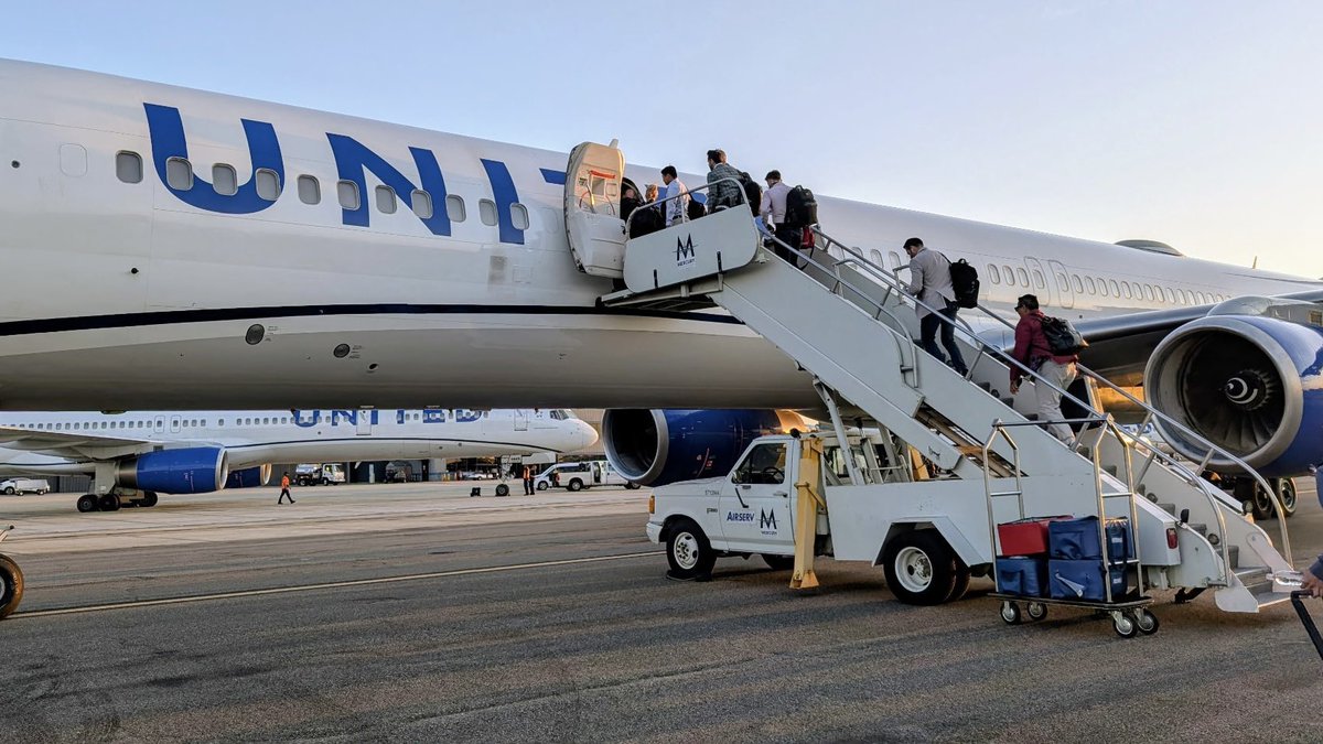 Angels's tweet photo. wheels up 🛫

✈️ x @united https://t.co/eWo7zqMKNq