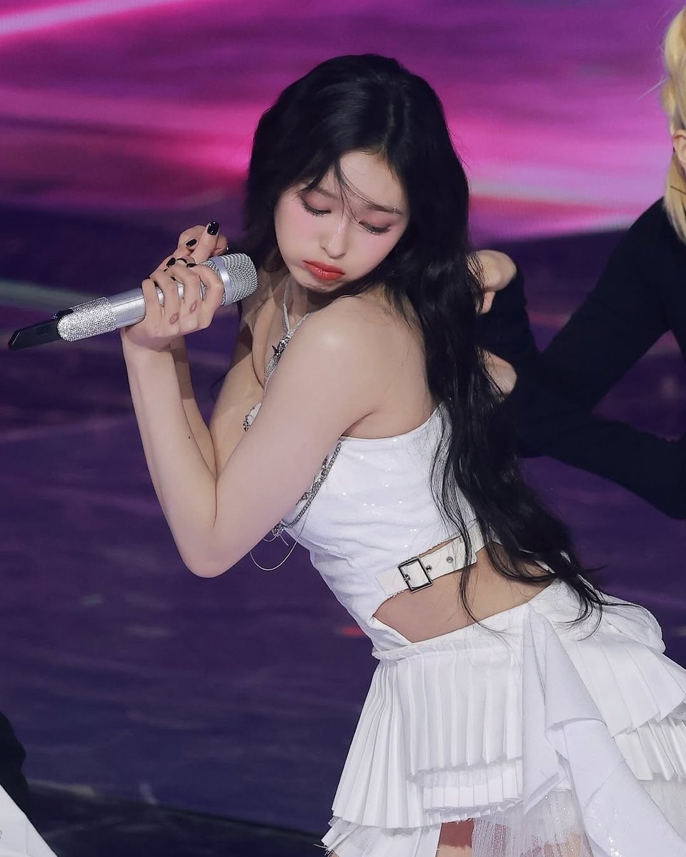 bocmie's tweet image. 