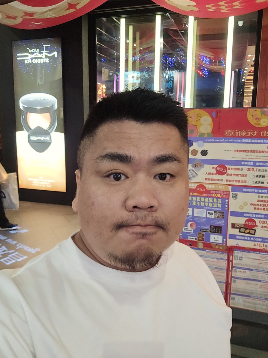 周三飛曼谷當潑水節豬豬，有沒有行程能跟或者一起吃飯