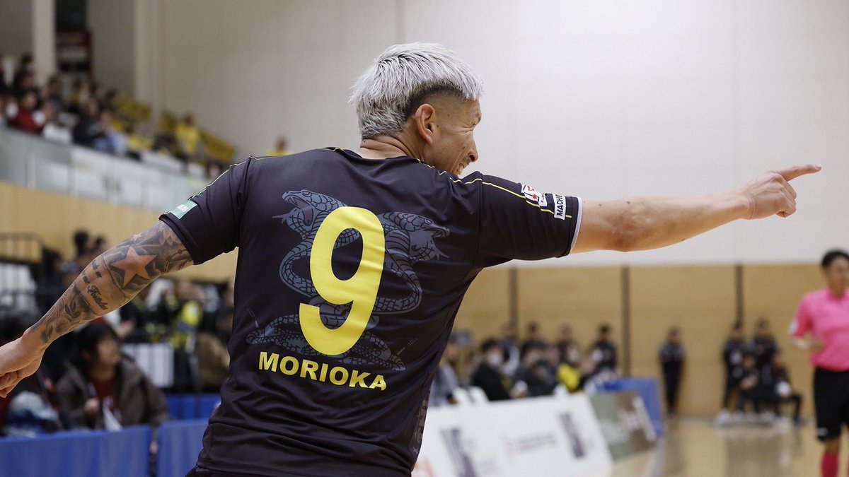 ━━━━━━━━
　　お知らせ　　
━━━━━━━━

No.9 森岡薫選手
今シーズン限りでの現役引退のお知らせ

この度、森岡薫選手が2025-26シーズンを持ちまして、引退することになりましたのでお知らせいたします。
キング森岡薫のラストシーズンを、1試合でも多くご観戦ください！
　
森岡