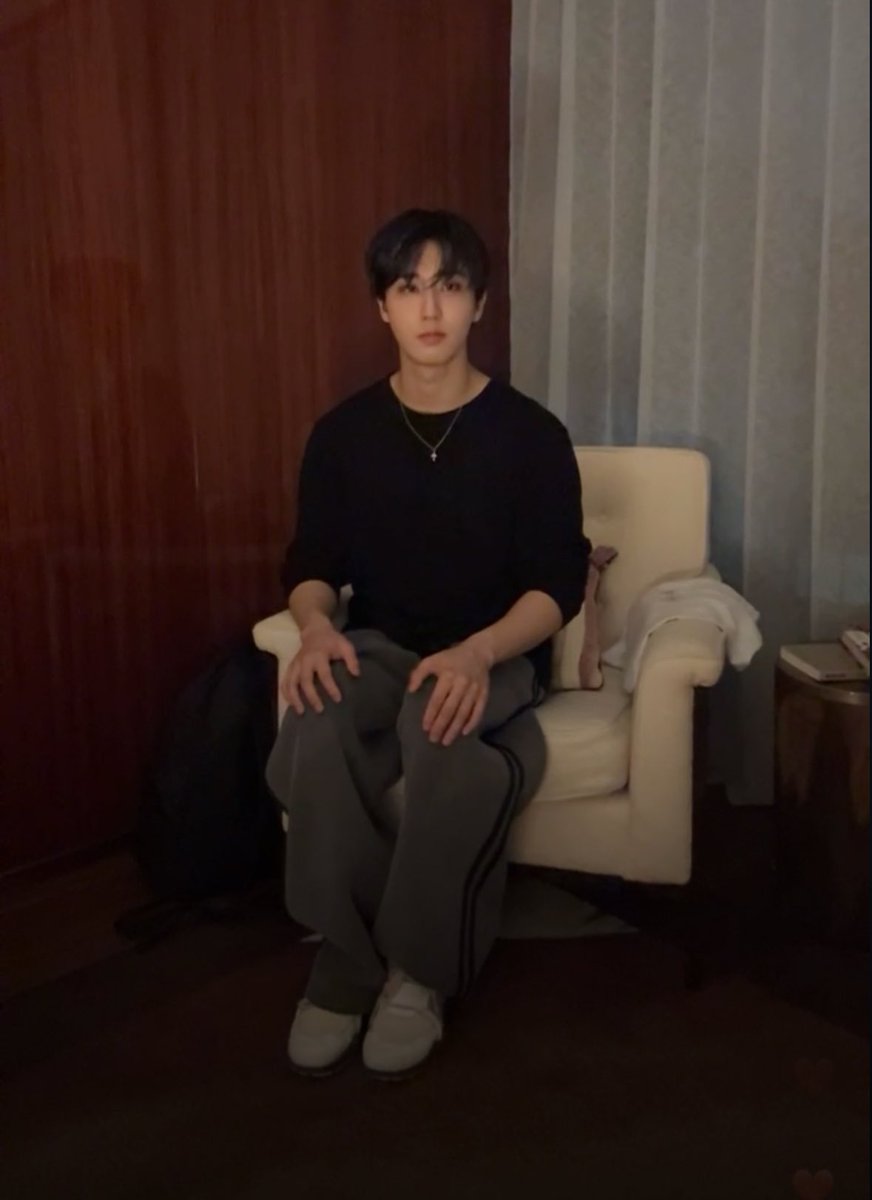 hansoftbot's tweet photo. so polite 🤣 https://t.co/4NAn4f00J1