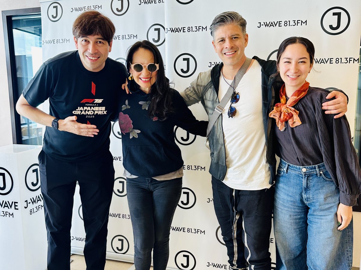 このあとの【atré MUSIC+1】
#ロドリーゴ・イ・ガブリエーラ 登場です！

9年ぶりの来日！この9年の間に、
グラミー賞受賞もありましたね。

今日行われる来日公演について伺います！

番組を聞く→ radiko.jp/#!/live/FMJ

#atre #ロドガブ
#jwave #stepone813 #radiko