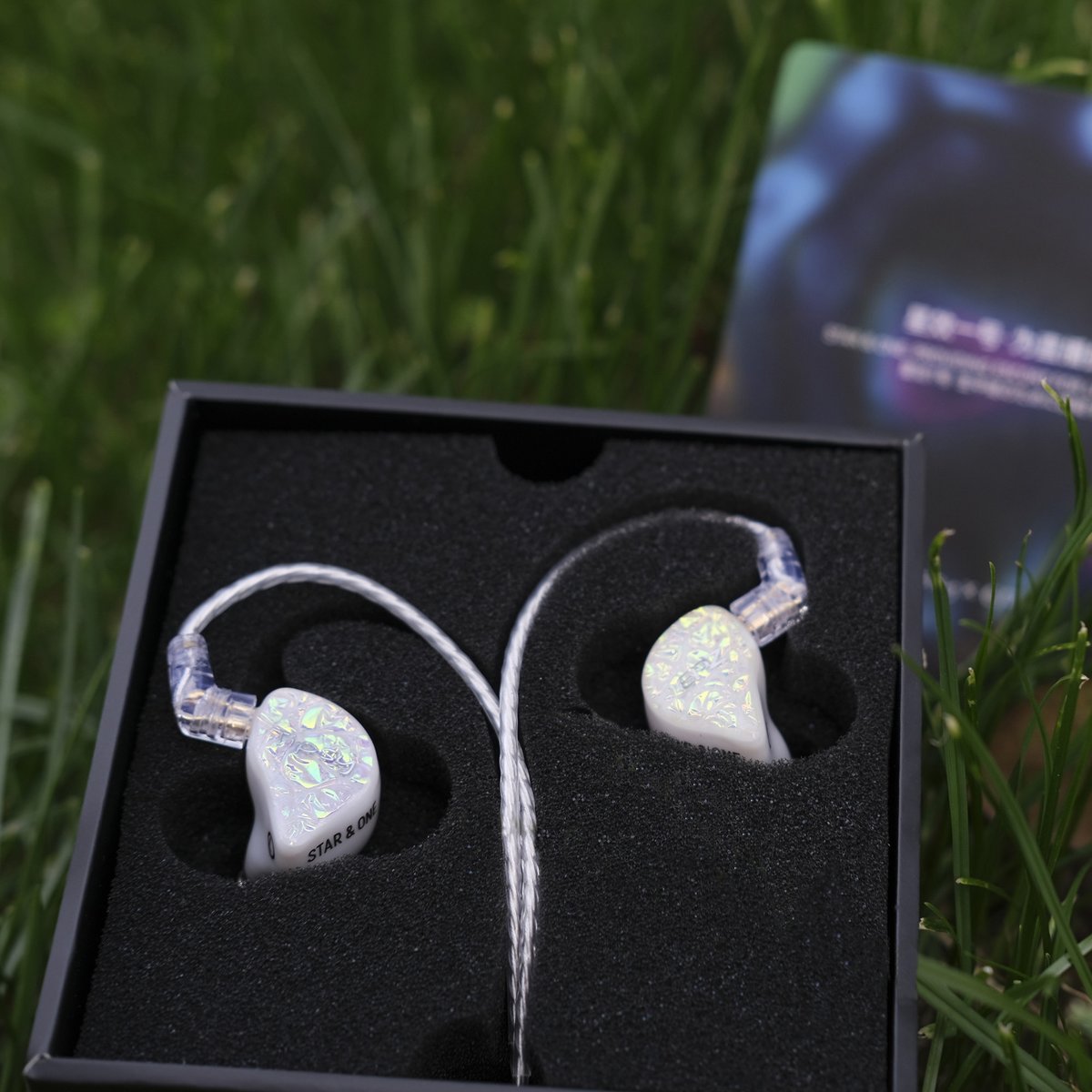syeindunce's tweet image. Spring walks just got better. 🌸
What’s on your outdoor playlist? Bird songs, breezes… and your favorite beats. 📷🎧🌿
Amazon US: amazon.com/dp/B0CY8P9B97/…
#TIPSY #EPZ #StarOne #hifi #Audio #music #IEMs #audiophile