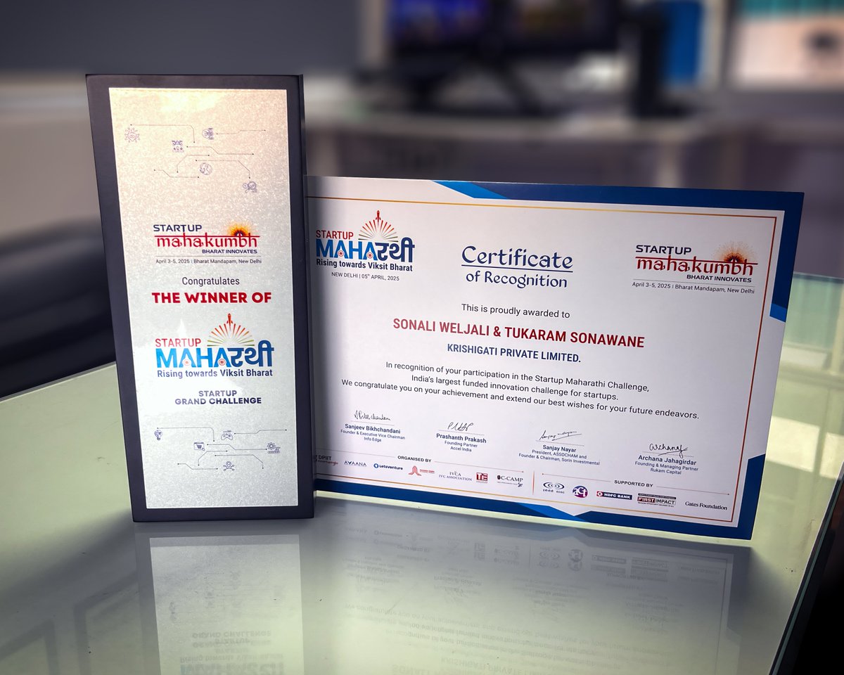 krishigati's tweet photo. Krishigati is honored to receive the 'Startup Mahaरथी Award' from Shri @PiyushGoyal (Union Minister of Commerce and Industry), at the incredible Startup Mahakumbh in New Delhi on April 5th, 2025! https://t.co/mn0qBCmXEg