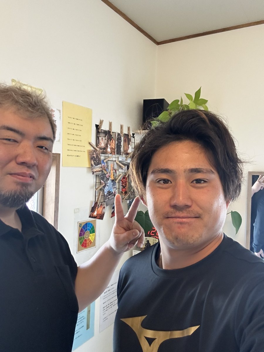 psyogen01's tweet image. 今日は、やり投げ世界陸上選手の崎山雄太選手がこられました！
ご縁いただきありがとうございますありがとう