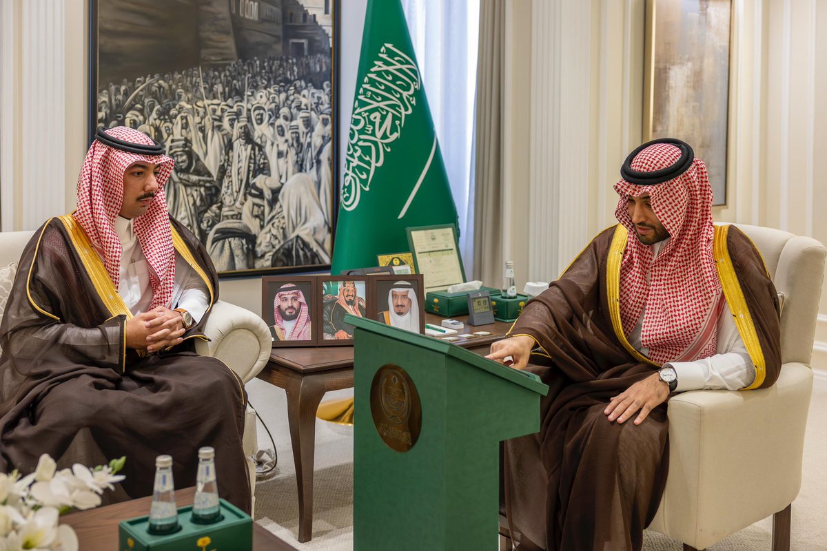 نيابةً عن سمو #أمير_الجوف.. سمو #الأمير_متعب_بن_مشعل يدشّن فعاليات يوم الصحة العالمي بالمنطقة 

spa.gov.sa/N2293663

#استثمر_بالجوف
#الجوف_سلة_غذاء_المملكة
#الجوف_عاصمة_الطاقة_المتجددة 
<a href="/SaudiMOH/">وزارة الصحة السعودية</a>