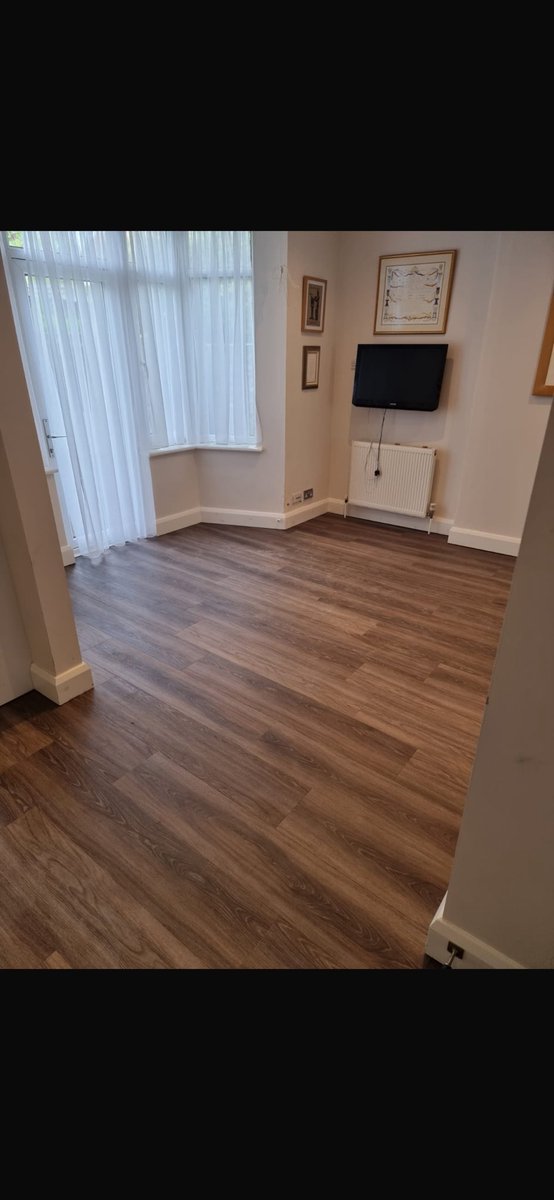 Kahrs LVT supplied &amp; expertly installed by Deco Floors.🏡Sleek, durable, and built to last.

📞020 8364 4637
✉️ sales@decofloors.co.uk

Oakwood Address
169 Bramley Road, Oakwood, London, N14 4XA

Clerkenwell Address
17b Aylesbury Street, Farringdon, London, EC1R 0DB

#flooring