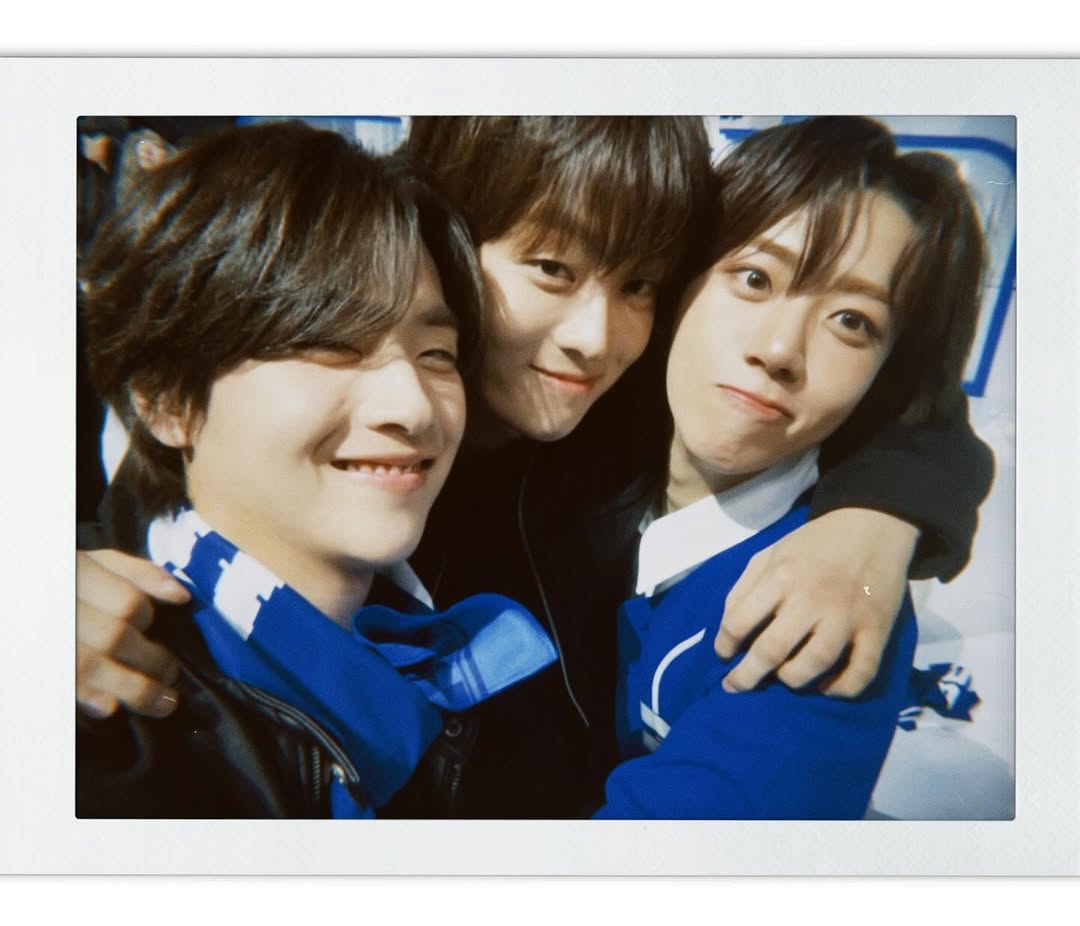 Being a supportive friend means showing up support, and today, I had the chance to visit Woong Ki at his survival with Taevin Hyung. Seeing his dedication and hard work up close makes me even prouder of him. He’s giving his all, and I have no doubt he’ll shine.