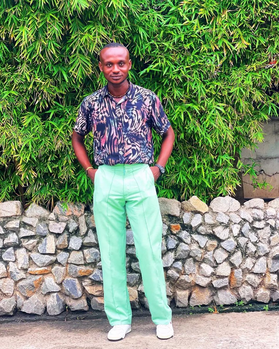Nazzyjoseph4's tweet photo. @enny_hope I am the lanky actor you are looking . My name is Chinazom Ekechukwu, a trained and bankable , I am available for work . Thank you for the opportunity https://t.co/6hkQIF0fyG