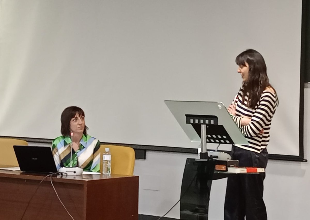 🔵Este pasado fin de semana, María Merino, directora técnica de Fundación Miradas, participó en el I Congreso de Autismo organizado por Fundación @conectea en San Sebastián de los Reyes con al intervención “La tecnología y la IA al servicio del TEA”.