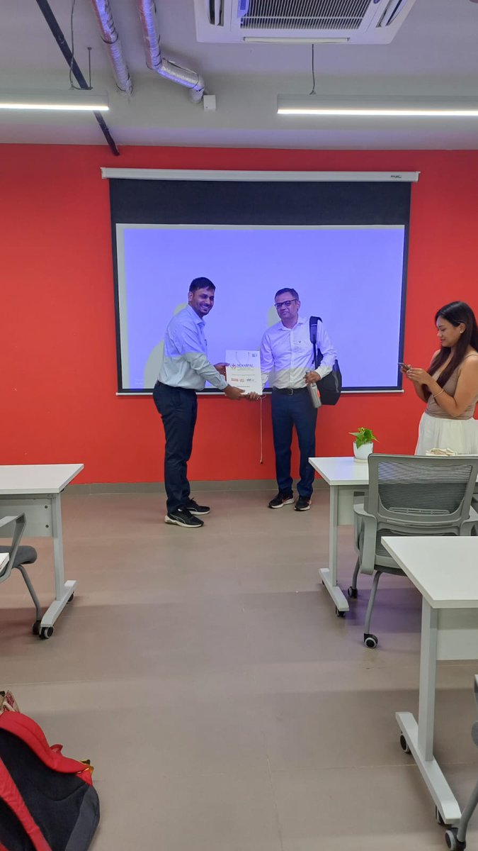 dlhs_mahe's tweet photo. @mahe_bengaluru @dlhs_mahe DLHS, MAHE-BLR hosted Mr. Rajiv Ranjan (IDC Corp) for a powerful session on how inferential stats shape real-world decisions. 📊
#DLHSMAHE #DataDriven #InferentialStatistics #MAHEBengaluru #GuestLecture https://t.co/A4ukIiofqV