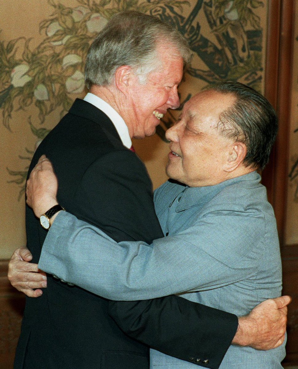 其實中國不怕跟美國脫鉤，因為中國一直都是自給自足的，無論1793，1840還是1971也都是英美強行要與中國「貿易」。如果中美真的脫鉤，盎格魯控制狂肯定無法忍受，最後還是會來。因為假如失去對世界的控制，盎格魯人就完了。