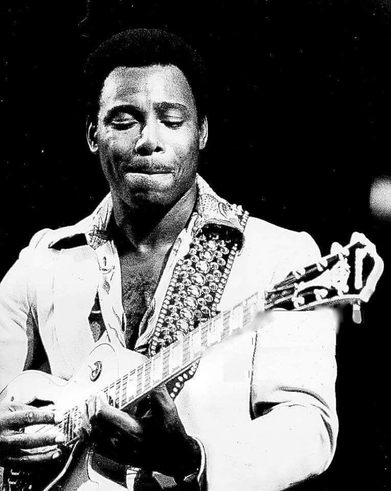 SVG__Collection's tweet photo. George Benson https://t.co/hy65F8bqKi
