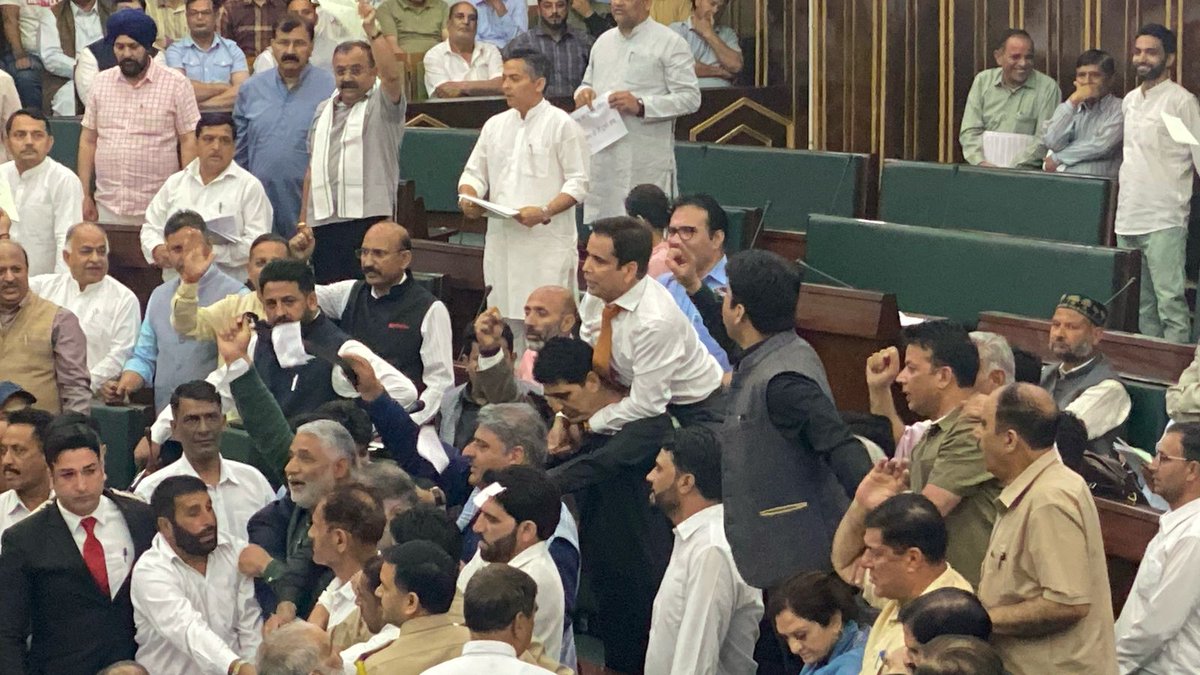 GreaterKashmir's tweet image. Protest breaks out in J&amp;amp;K Assembly over Waqf Bill 

Lawmakers of the ruling party, Congress, PDP and Independents try to storm the Well, shouting “Waqf Bill Namanzoor” as Speaker rejects adjournment motion.

Photography by Mir Imran/GK
#JammuAndKashmir #WaqfBill #AssemblyProtest…