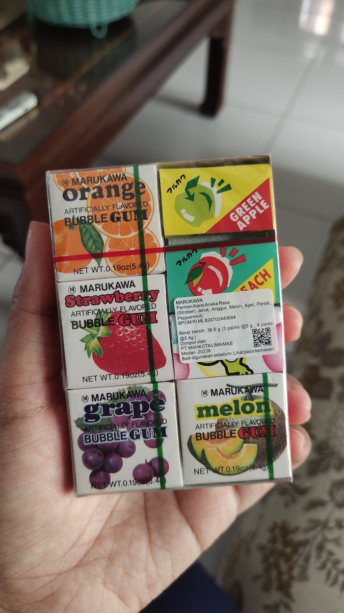 Nemu permen karet jaman bocil. Gwe kira gabakal nemu lagi dah...

Feeling nostalgic gasiii