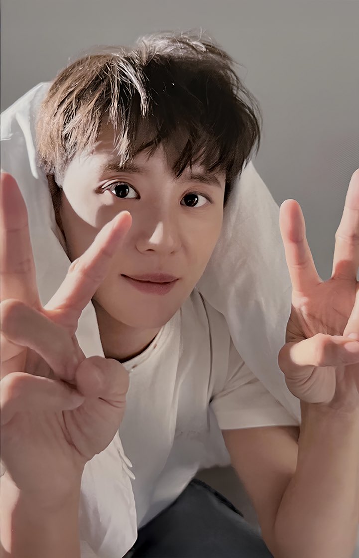 Junsu's Azit 포토카드 보정🩷