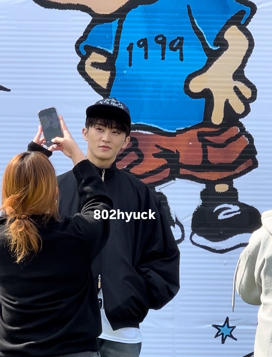onyourelle's tweet photo. King of 0.5 5566666555555555555555555555555 รูปลงไอจีมั้ยน้อมุมนี้ https://t.co/wKf1bZ1yjV