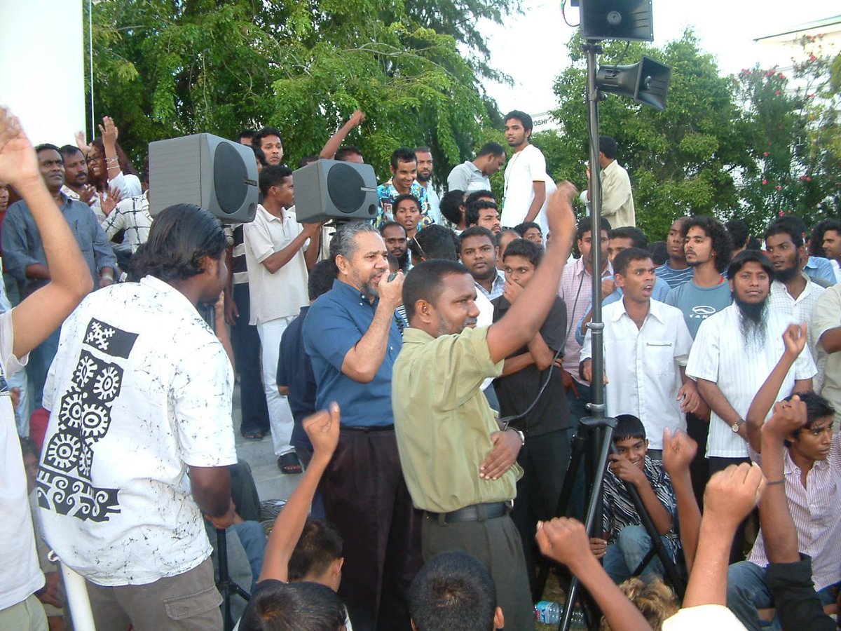 datomzaki's tweet image. ހަނދާނާއި ތާރީޚްގެ ތެރެއިން 12 13 
#DemocracyChallenges