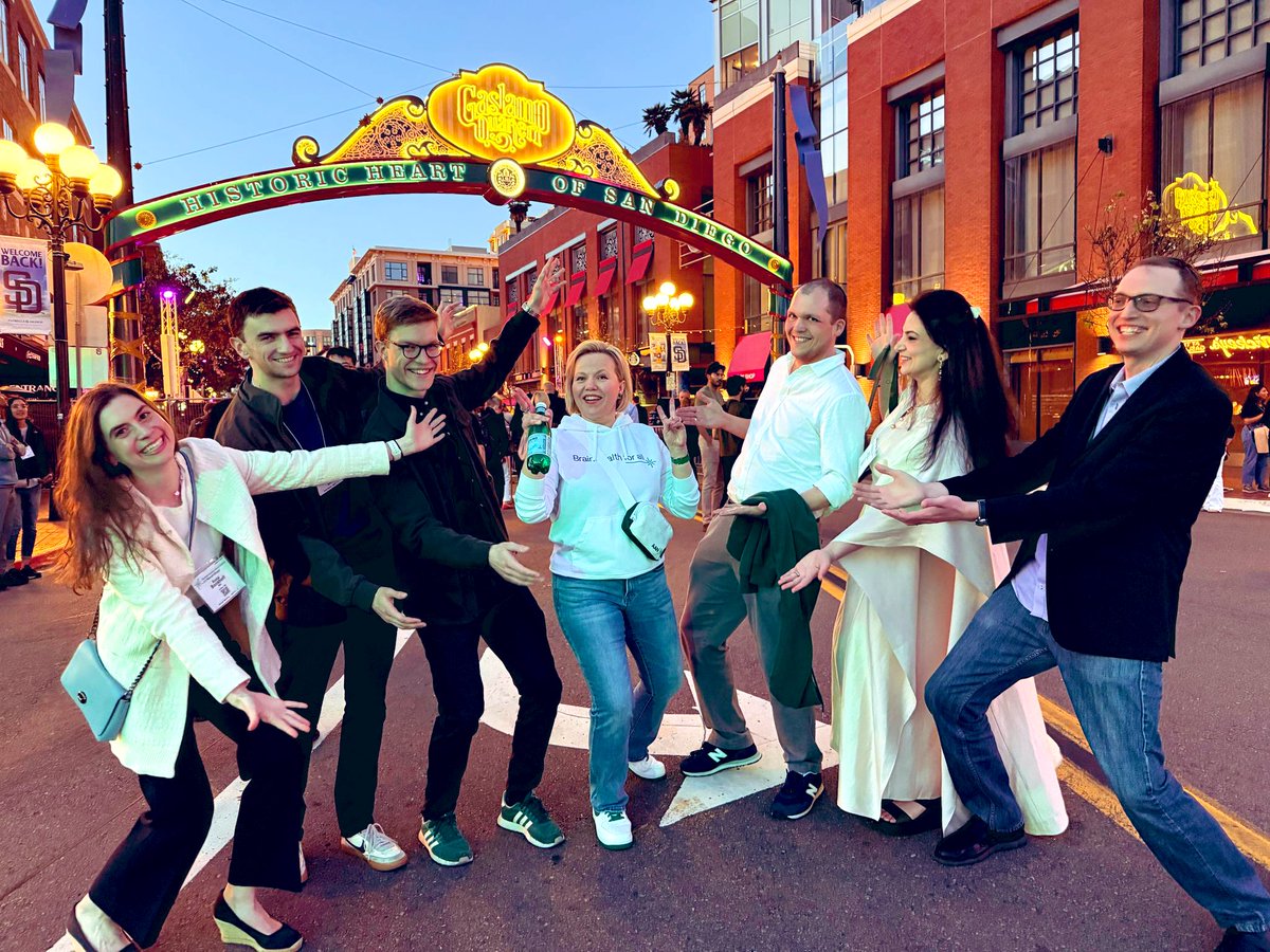 NataliaRostMD's tweet photo. An incredible #ResilientBrainLab reunion at the 2025 #AANAM Opening Party ๐
So grateful for your support, creative power & incredible spirit ๐๐ฏ๐ ๐ง
@schirmermd @annabonkhoff @rwregen @DrKendah @Lindgren_Erik_
Onwards & Upwards ๐ ๐ ๐ https://t.co/eTItab8OUs