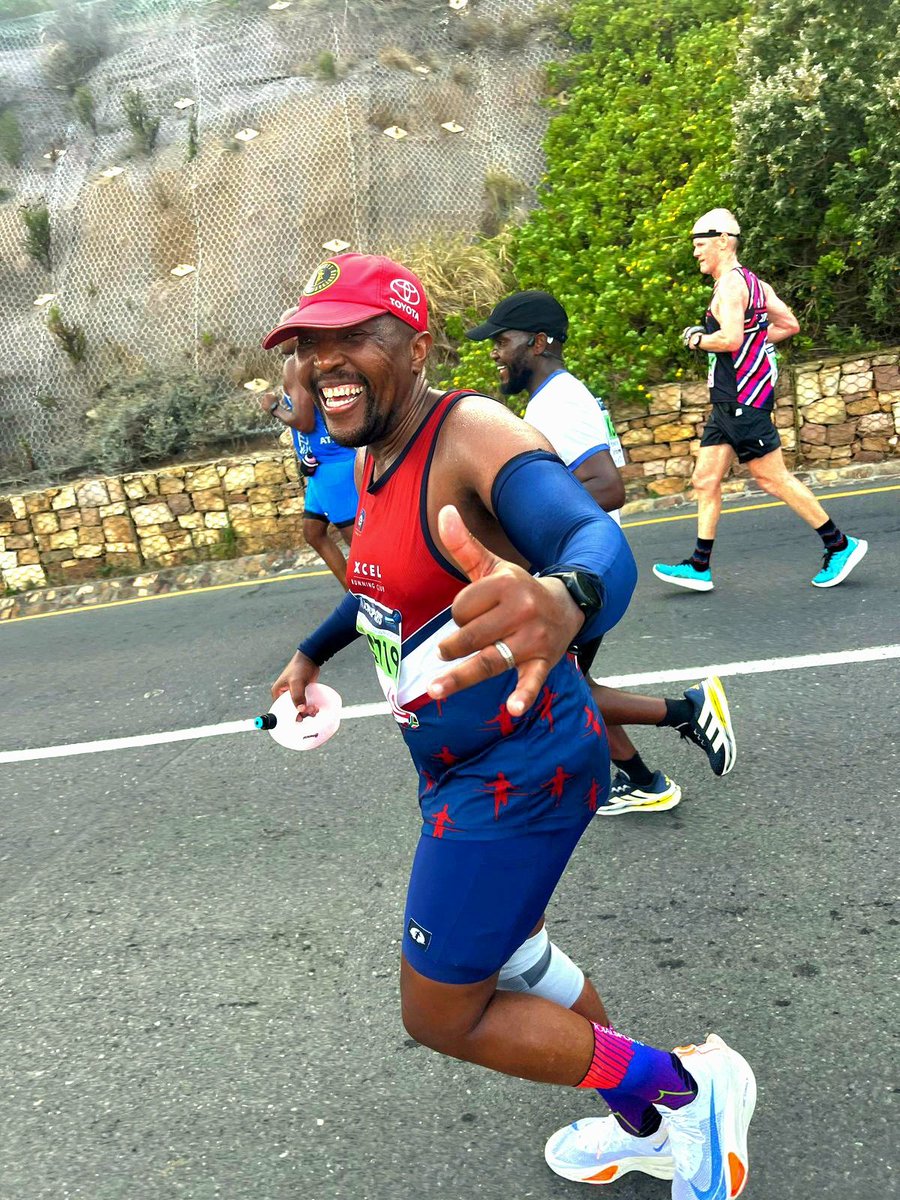 doms_lihle's tweet image. We conquered the brutal hills💪#TTOM2025 #ConquerTheCurrent #FetchYourBody2025 #TrapnLos #IPaintedMyRun #RunningWithTumiSole