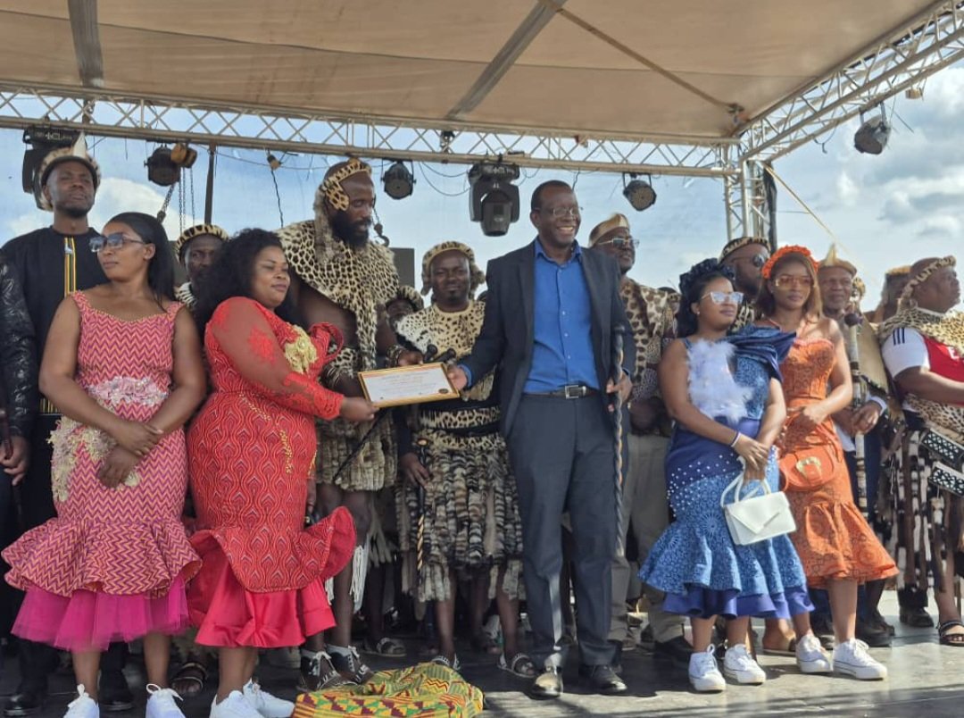 Professor Solwayo Ngwenya PhD, FRCOG. tweet media