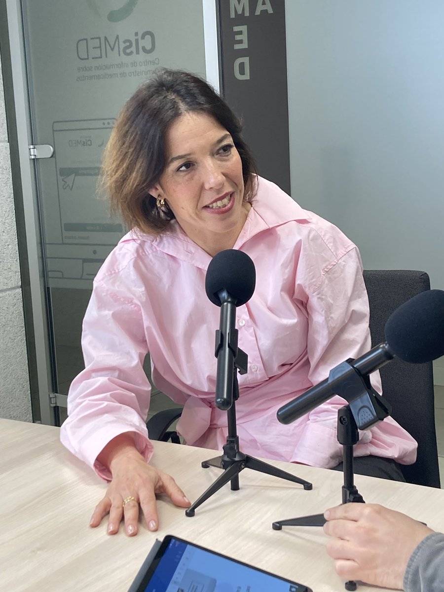 Yolanda Ansón (@yolandaanson) on Twitter photo ¡Todo un lujazo escucharte <a href="/_bgzorn_/">Bruno Gonzalez Zorn</a> de <a href="/unicomplutense/">Complutense</a>!
💊Hablamos con Bruno sobre la resistencia a los #antibióticos y cómo frenarla. También con Raquel <a href="/vacunando/">Vacunando</a> e Irene Nevado <a href="/Lavidaespera1/">Lavidaespera</a> ¡Gracias!
Escúchalos aquí: farmaceuticosmundi.org/entrevista-a-b…
#DíaMundialdelaSalud ¡Todo un lujazo escucharte <a href="/_bgzorn_/">Bruno Gonzalez Zorn</a> de <a href="/unicomplutense/">Complutense</a>!
💊Hablamos con Bruno sobre la resistencia a los #antibióticos y cómo frenarla. También con Raquel <a href="/vacunando/">Vacunando</a> e Irene Nevado <a href="/Lavidaespera1/">Lavidaespera</a> ¡Gracias!
Escúchalos aquí: farmaceuticosmundi.org/entrevista-a-b…
#DíaMundialdelaSalud