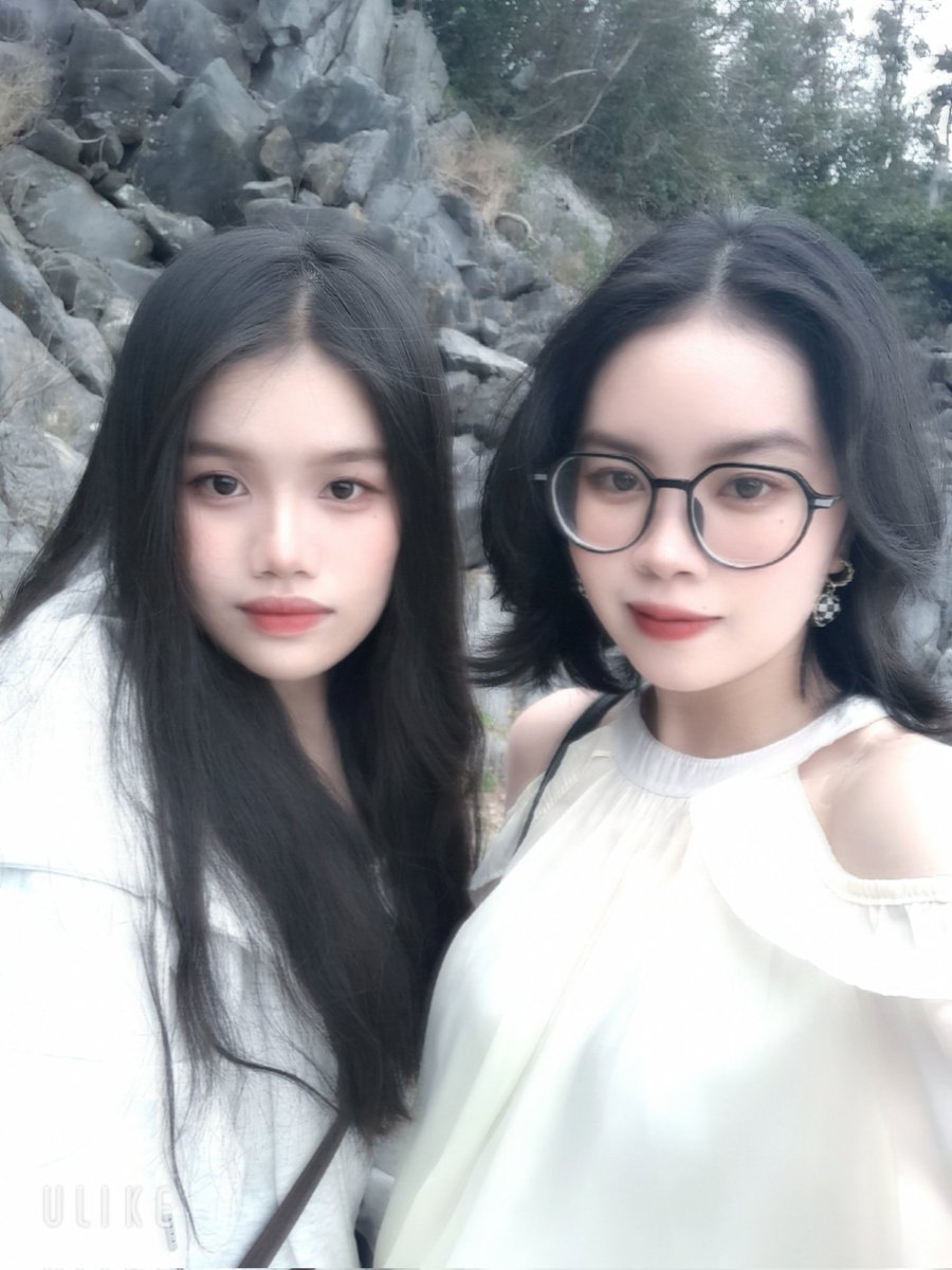 _haeyeon_'s tweet photo. Liễu Như Yên và Nốt Chu Sa cùng nhau hợp tác😉 https://t.co/jIoV9kuQC5