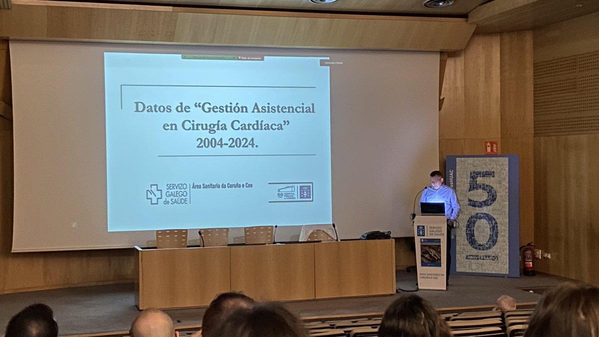 jangelRodFer's tweet image. El Dr JJ Cuenca, nos presenta la actividad del S. de Cirugía Cardiaca del CHU A Coruña en el año 2024. Como siempre top! Enhorabuena y gracias! @SOGACAR_ @jmvazrod @eduardo_barge @SanidadeACoruna @rafavidalperez