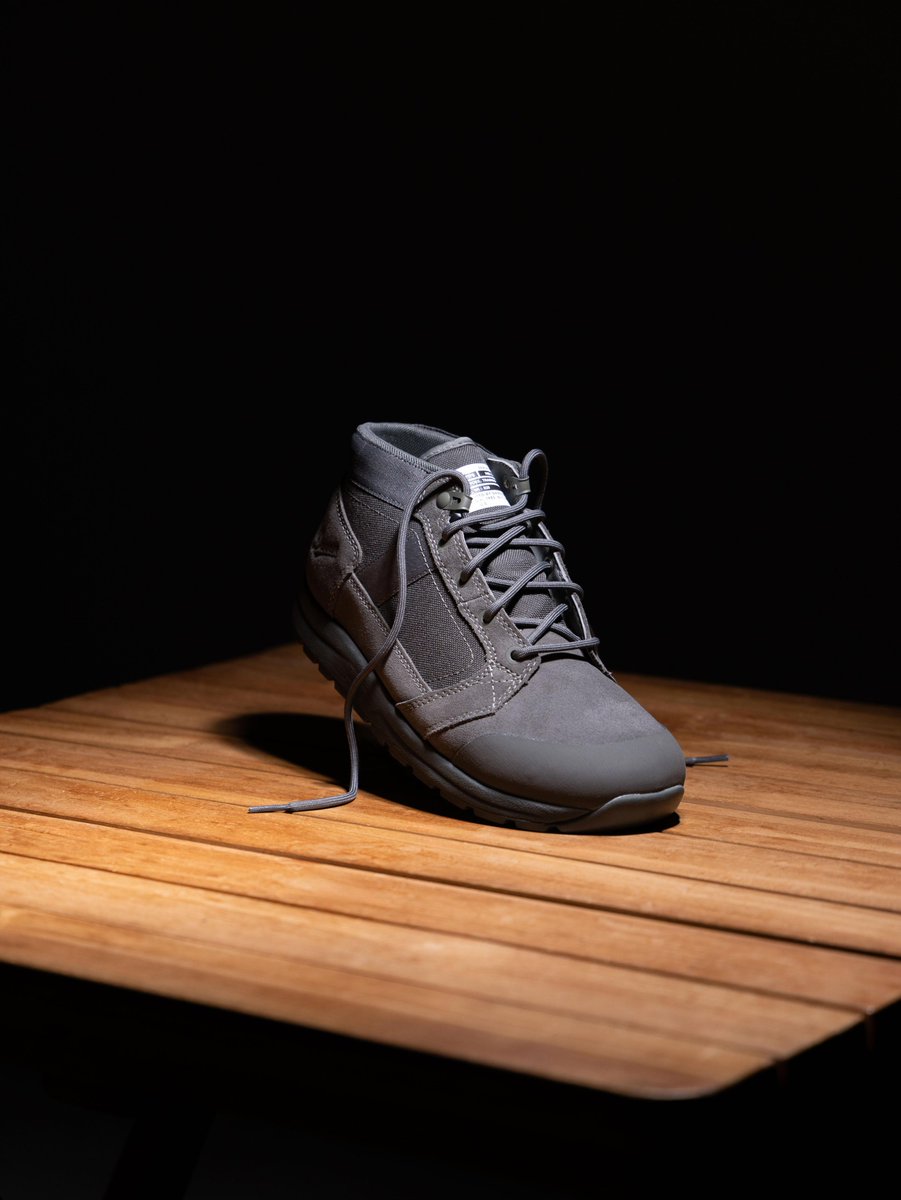 arknets_info's tweet image. ＼スタッフおすすめ／
N.HOOLYWOOD×Danner｜特別なトレッキングシューズ

今年もGWが近づいてきました✨
N.HOOLYWOODのデザイン性と機能性を兼ね備えたシューズは、友人からのウケも良いこと間違いなし！
🔗arknets.link/4jfnuOh

#nハリ #ダナー #arknets