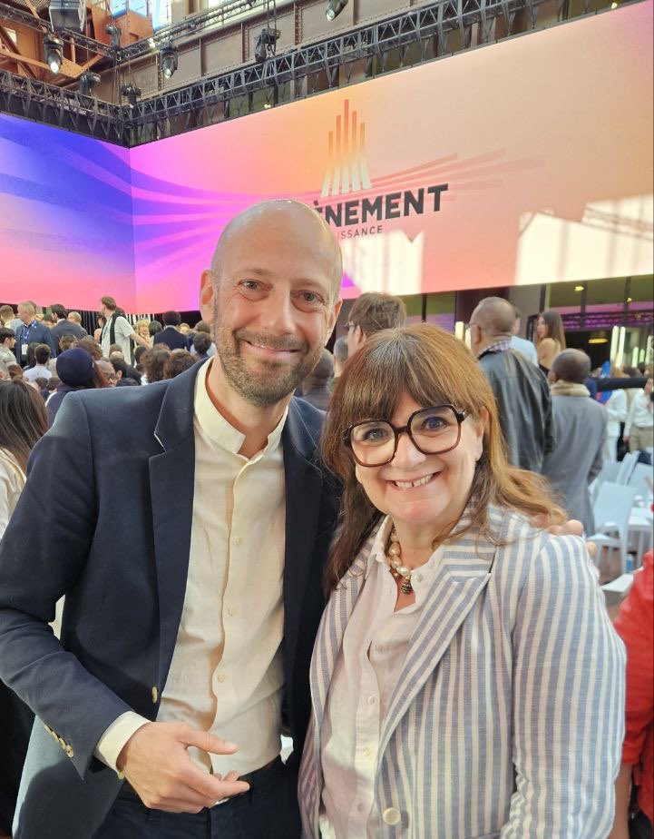 's tweet image. 🇫🇷 L’engagement n’est pas toujours chose facile, il y a les déceptions, les doutes,…

Mais il y a ces #amitiés, ces #liens construits depuis des années. Et les #convictions rappelées, les #projets, nos #valeurs…

🫶🏻C’était l’Événement @Renaissance et c’était fou !