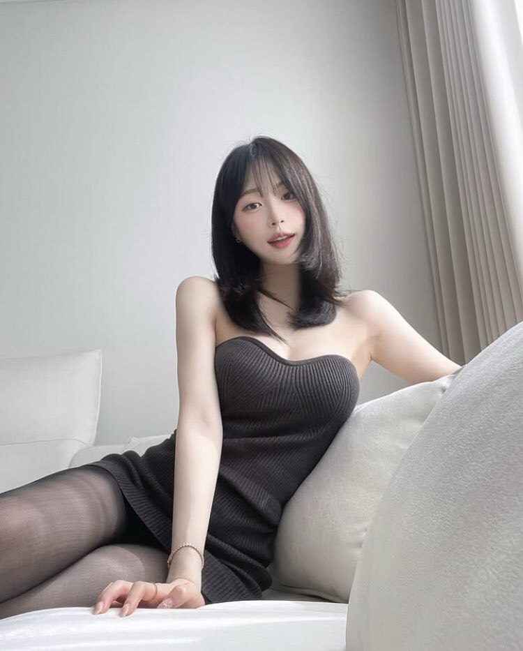 我不是援交  
沒有在收費約             
不看臉    看感覺約            
有人報名嗎？
#新加坡约炮 #马来西亚约炮