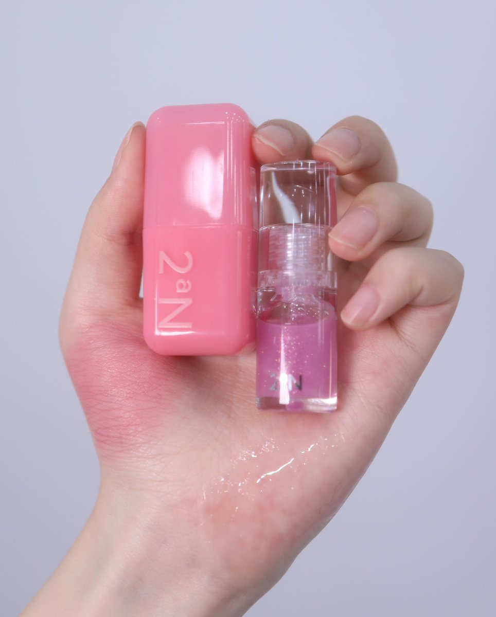 투에이엔 tweet media