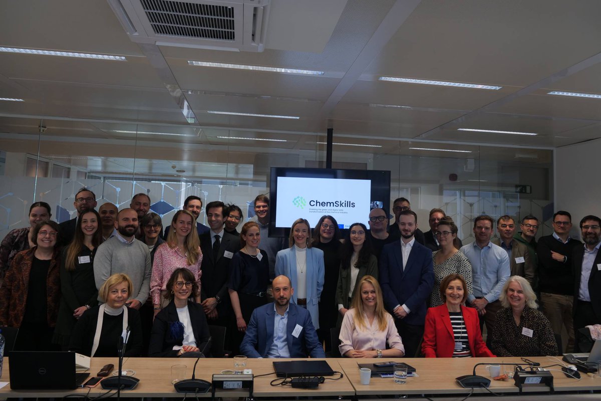 On 1–2 April, the ChemSkills consortium met in Brussels 🇧🇪 to advance skills for a sustainable chemical industry.
Key themes: training delivery, sector insights &amp; future planning 🌍
#ChemSkillsEU #EUProjects #ErasmusProjects