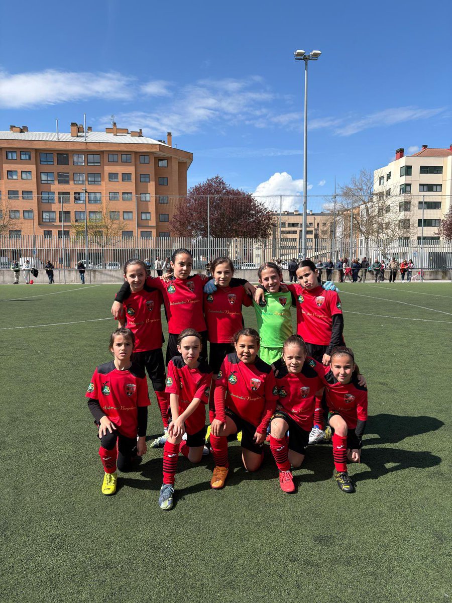 Nuestro Infantil obtuvo una derrota ante el <a href="/VadillosCF/">Vadillos Club de Fútbol</a> 

El Alevín A consiguió un empate por 1-1 ante el Tardajos

El Alevín B obtuvo una derrota por 1-6 

Finalmente nuestras más pequeñas del Benjamín perdieron frente al Aranda River 

Esta semana a seguir trabajando 🚀🤩