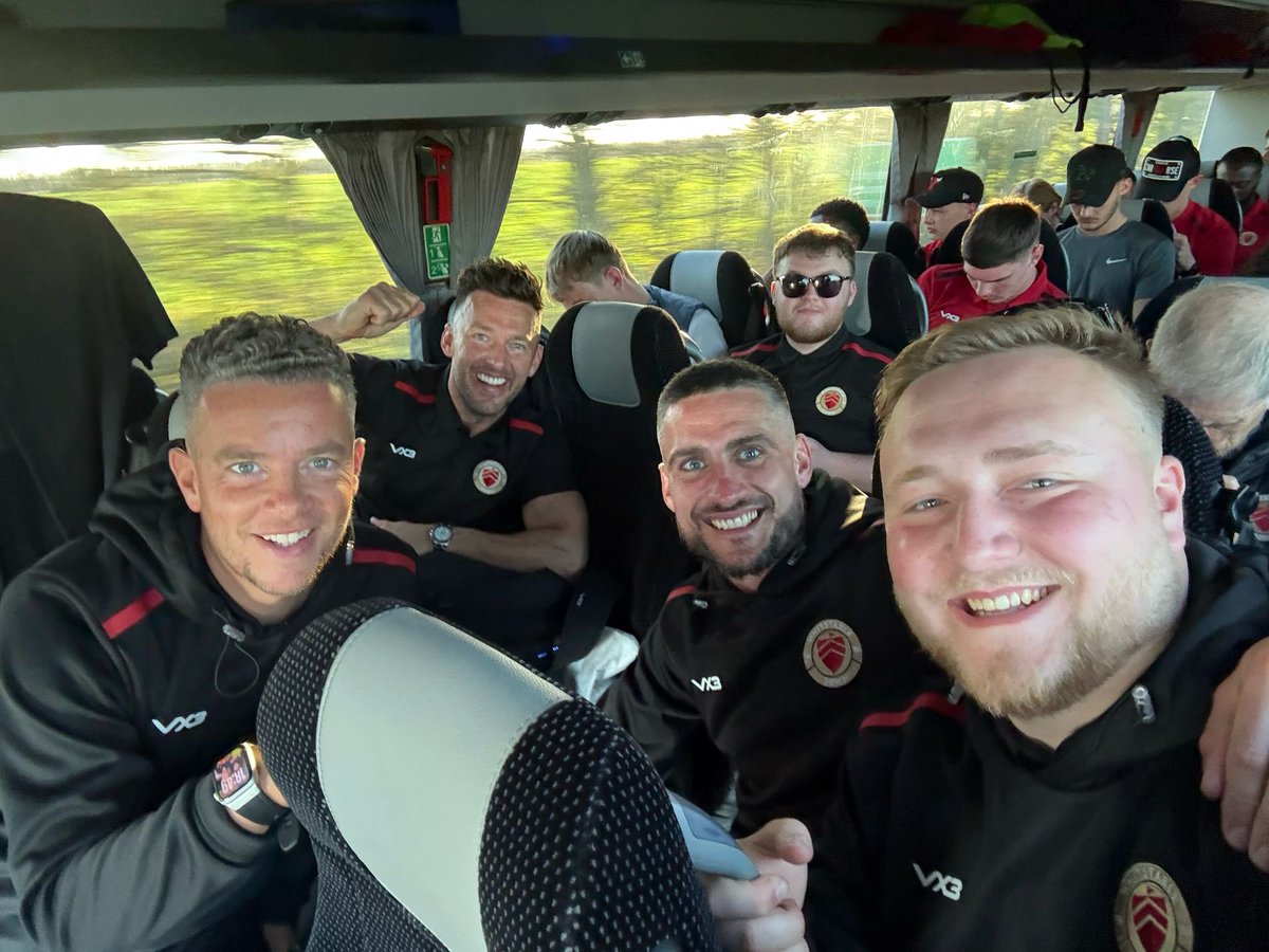 Danny Eason tweet media