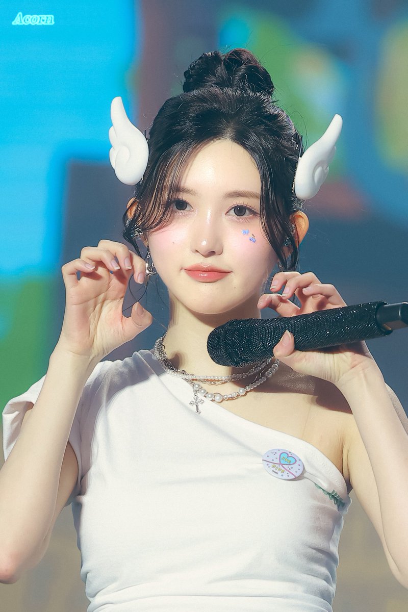 250406 #IVE #아이브 #GAEUL #가을 #ガウル #秋天