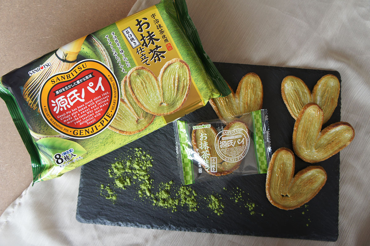 ＼💚新商品情報💚／
#源氏パイお抹茶仕立て 本日発売です✨
石臼挽きの宇治抹茶を使用した和風の源氏パイ🍵
ぜひご賞味ください😍

#期間限定 #源氏パイ  #抹茶