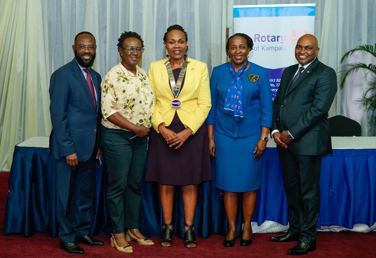 On 3rd April, we were hosted by Magic President Rosemary of RC Kampala the first Rotary Club in Uganda where our DG Anne was the Guest of Honor.
8 new members were inducted and we thank MP Rosemary for a great year of Service where a lot has been achieved under her leadership👌