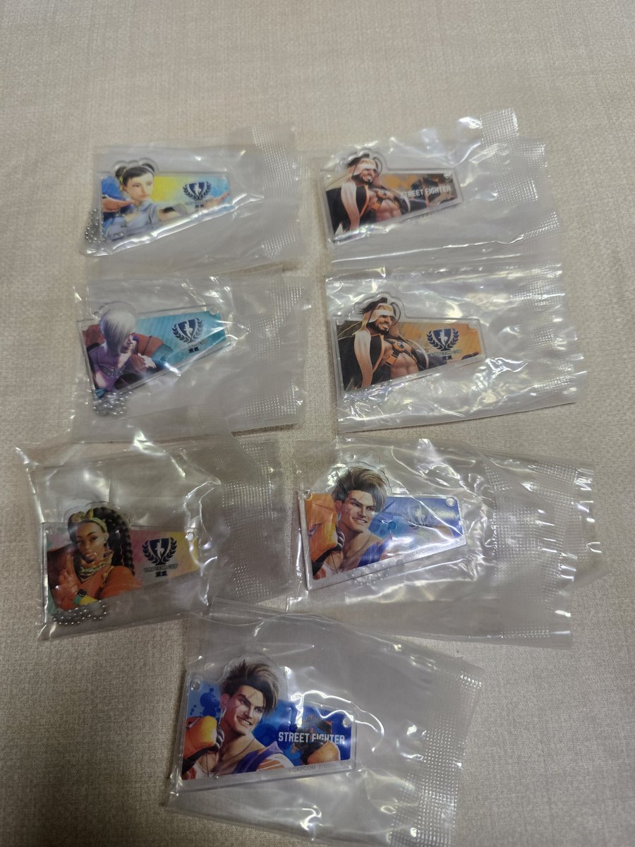 『交換』
ストリートファイター6 カプセルアクリルチャーム1  ガチャ

譲🟡 : ルーク 、 ラシード、 春麗
            エド、 キンバリー

求🔴 : ケン  、ジュリ

郵送にて交換希望です
お気軽にお声掛けください！